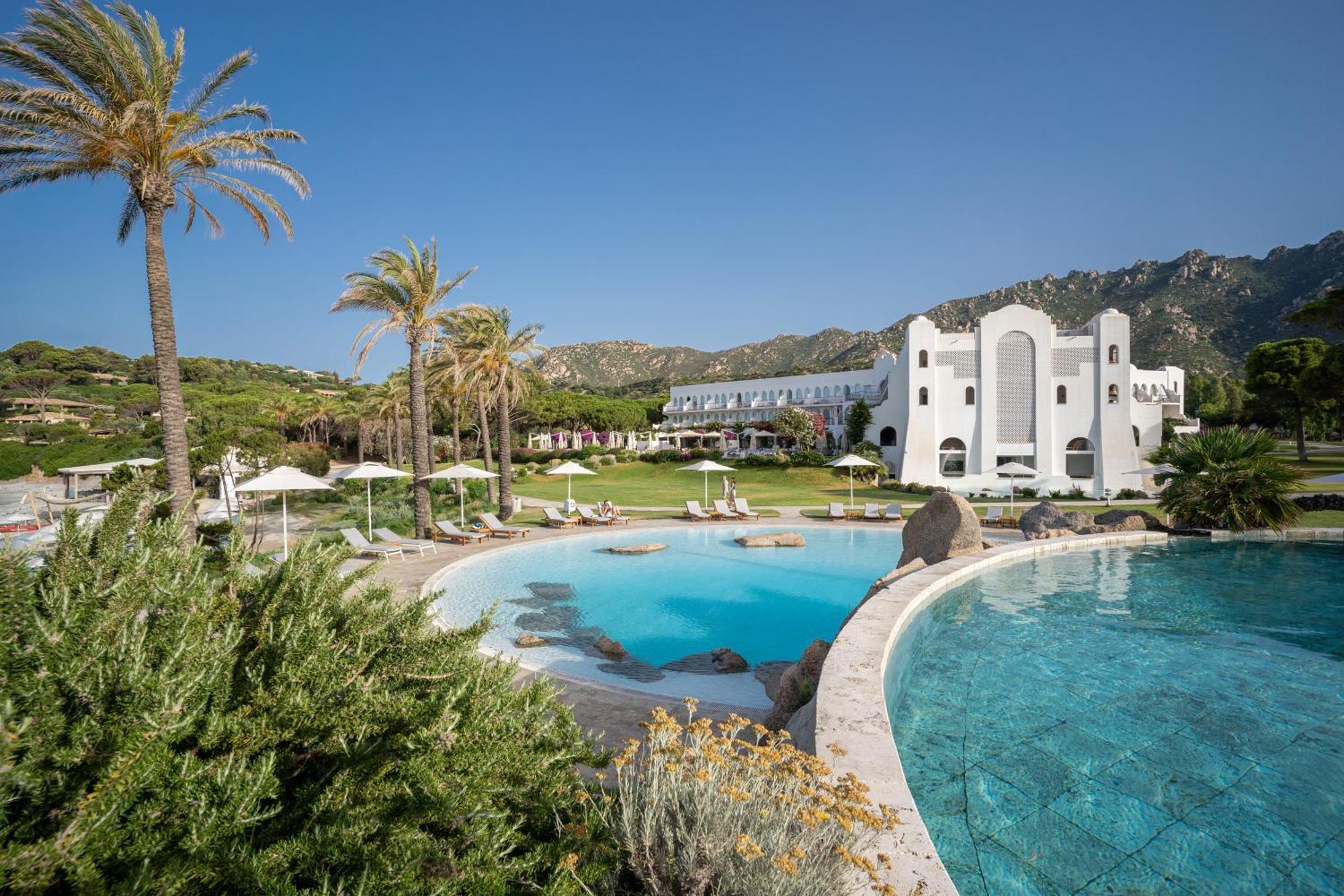Falkensteiner Resort Capo Boi Villasimius Esterno foto
