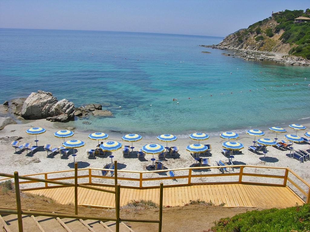 Falkensteiner Resort Capo Boi Villasimius Esterno foto